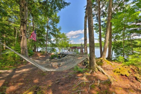 Waterfront Great Pond Cottage with Hot Tub and Deck!
